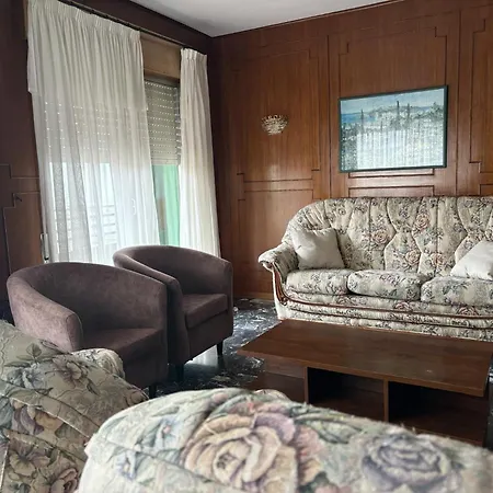 Illa De Tambo Apartman Marín